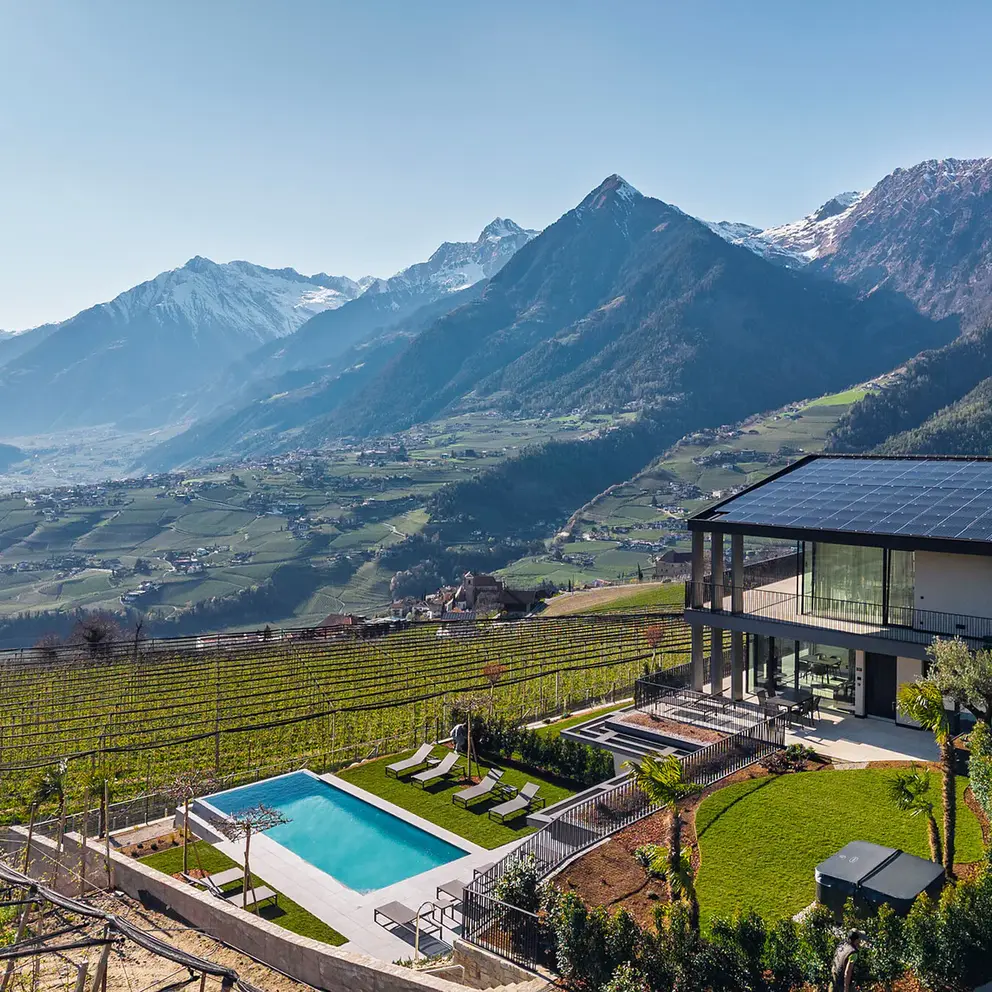 Gloria Dei Apartments